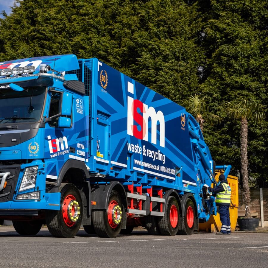 Dry mixed recycling service